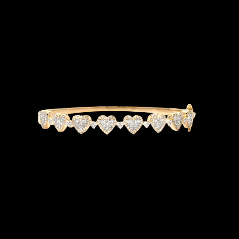 14KY 1.00TW BAGUETTE DIAMOND HEART CLUSTER BANGLE